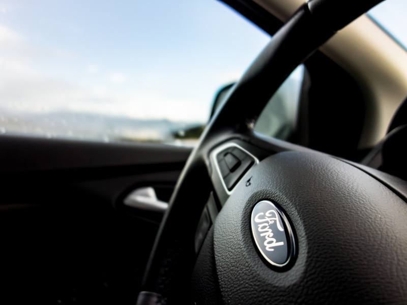 Talks carscoops Ford google partner on software cloud services